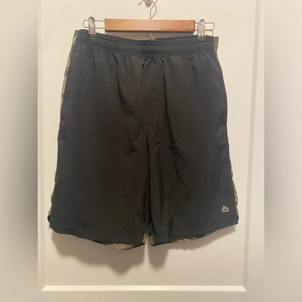 (3/$15) Men’s Medium RBX shorts - Picture 3 of 5